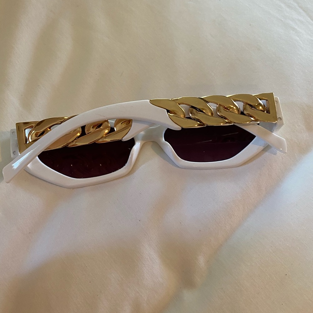 Chain sunglasses - Picture 2 of 2